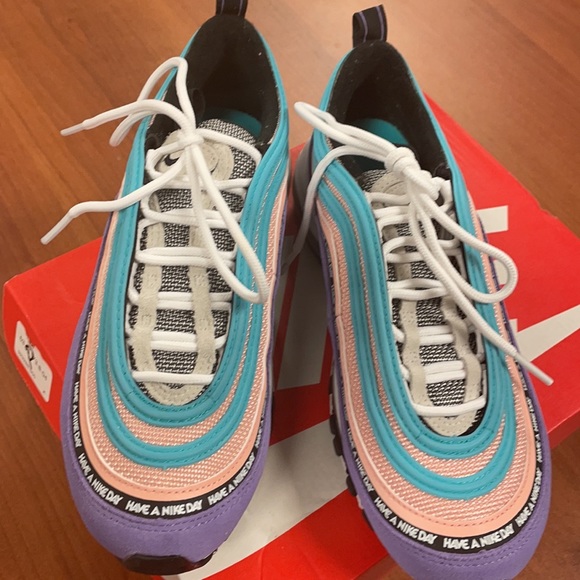 Nike Air Max 97 - Picture 2 of 6
